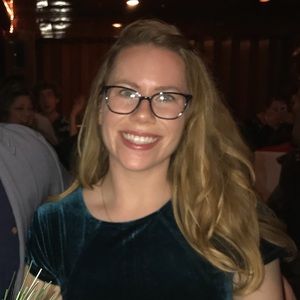 Meet your Posher, Lauren